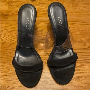 Mid high heel Barney New York Heels